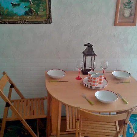 Standard 2 Mit Kochnische Mit Bad Balkon #17736 Appartamento